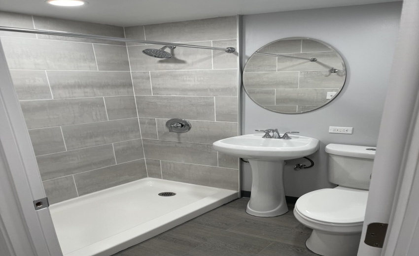 8CA8A6A2-62AE-49C4-A07B-86C818E614E2