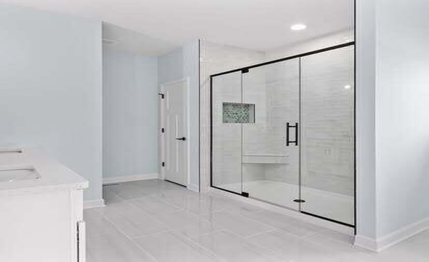 Optional Tiled Shower