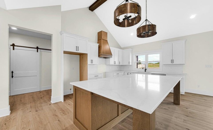 20250805181059245400000000-o