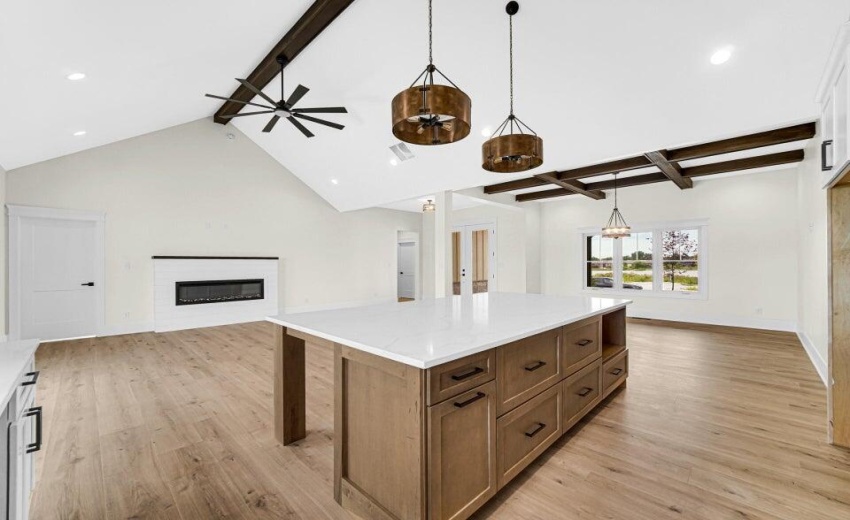 20250805181032571187000000-o