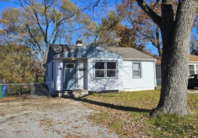 2214 Riverside Drive, Lake Station, Indiana, 2 Bedrooms Bedrooms, 6 Rooms Rooms,1 BathroomBathrooms,Residential,For Sale,Riverside,NRA830909