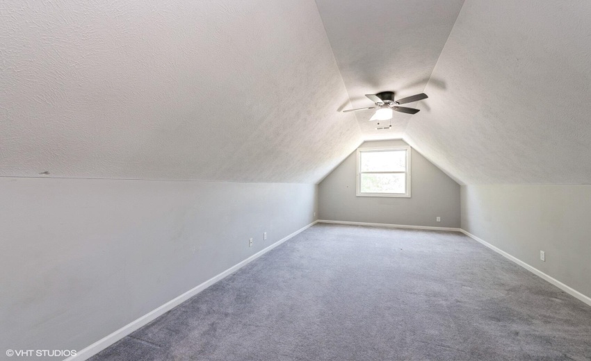 11_206ParkwoodDr_156_BonusRoom_Large