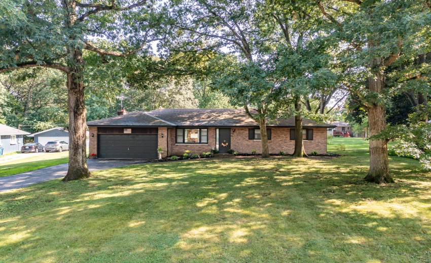 12077 W 94th Pl-1