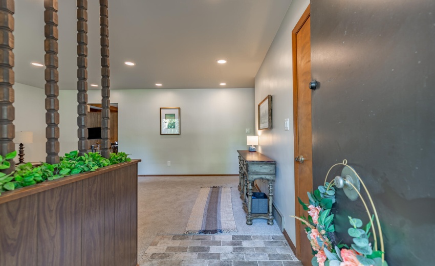 12077 W 94th Pl-18