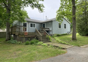 5003 White Oak Lane, Valparaiso, Indiana, 2 Bedrooms Bedrooms, 6 Rooms Rooms,1 BathroomBathrooms,Residential,For Sale,White Oak,NRA831182