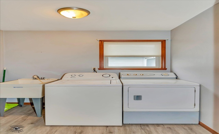 22-Laundry Room
