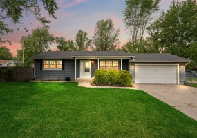 1791 Jeffery Drive, Lowell, Indiana, 3 Bedrooms Bedrooms, 7 Rooms Rooms,1 BathroomBathrooms,Residential,For Sale,Jeffery,NRA831347