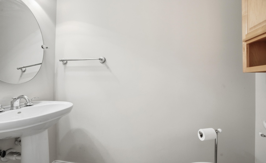 19 main floor half bath