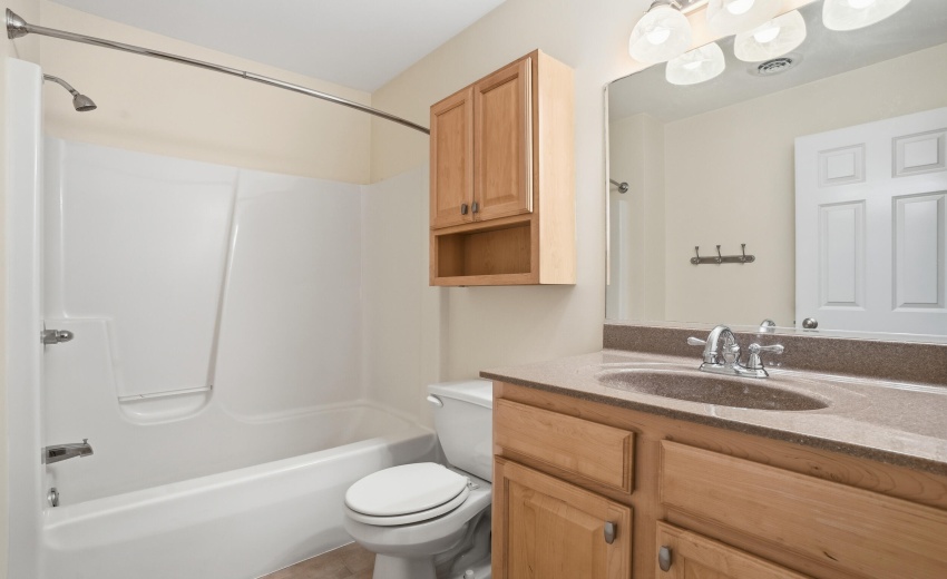 32 upstairs full bath