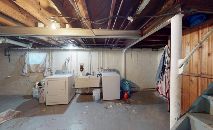 6832-Waveland-Ave-05302025_094905