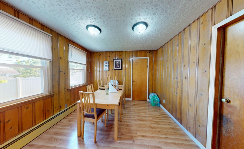 6832-Waveland-Ave-05302025_094100