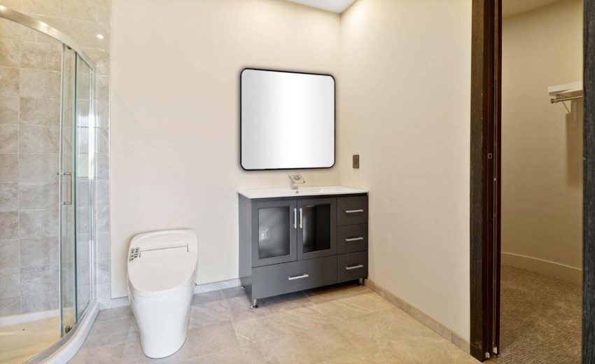 Bathroom-bedroom 2