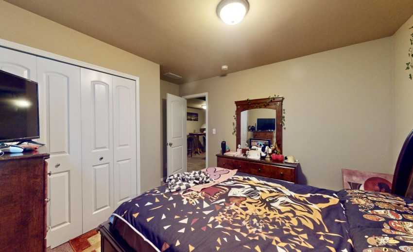 3782-W-70th-Pl-12022025_200812