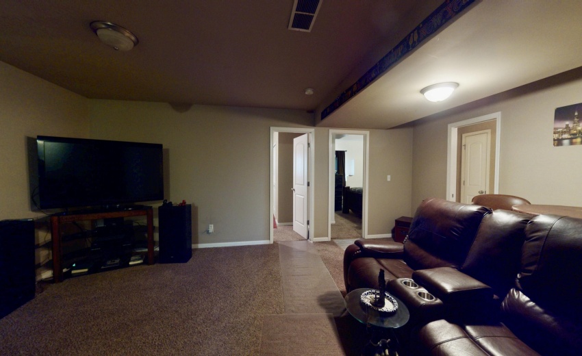 3782-W-70th-Pl-12022025_200611