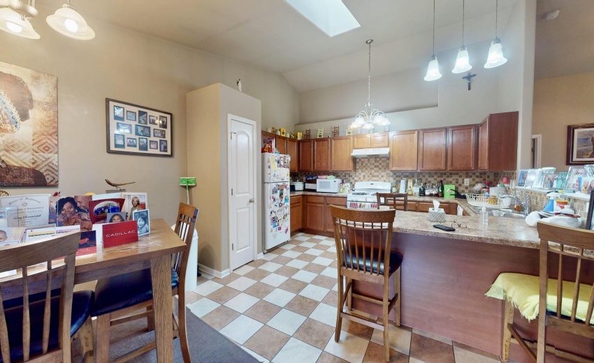 3782-W-70th-Pl-12022025_090719