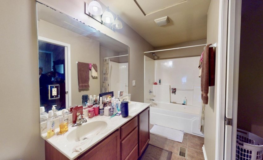 3782-W-70th-Pl-12022025_200037