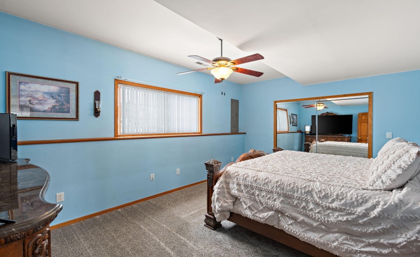 24-web-or-mls-DSC07769