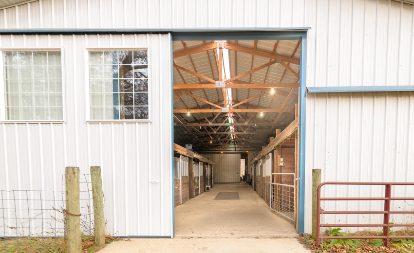 Stable