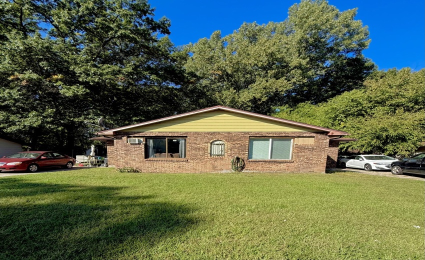 Brown st front no snow