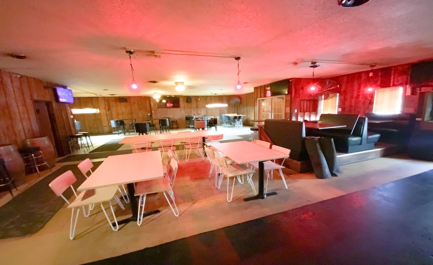 1BB5E01F-E892-41B7-A0C1-CE009FE19E1C