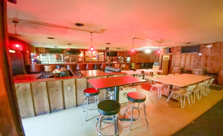 87D8022F-A58F-4415-B21A-EBF58FEE2AC7