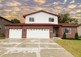 3072 55th Avenue, Merrillville, Indiana, 4 Bedrooms Bedrooms, 10 Rooms Rooms,3 BathroomsBathrooms,Residential Lease,For Sale,55th,NRA831886