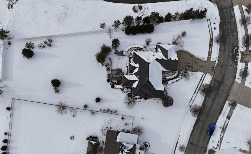 4-dji_fly_20251209_122312_0494_176532939