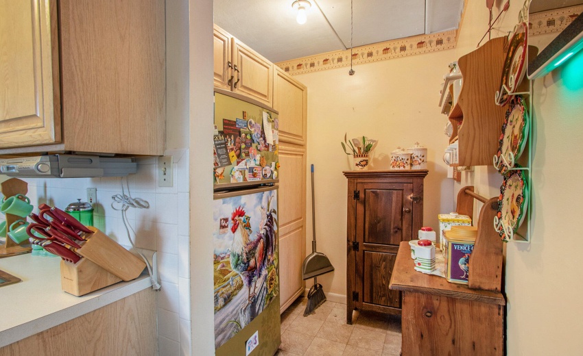 010_251208-washingtonparkblvd-46_990