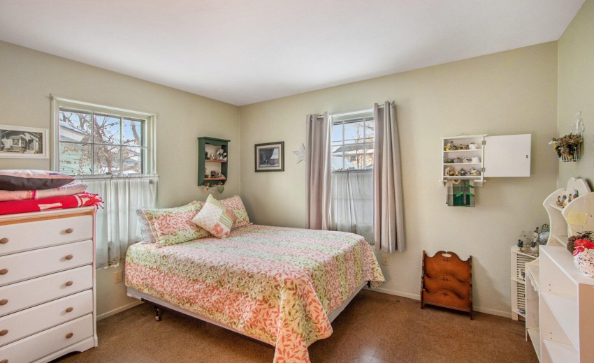 017_251208-washingtonparkblvd-29_990