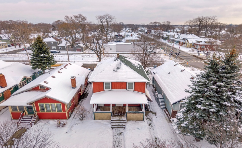 DJI_20251203102300_0867_D