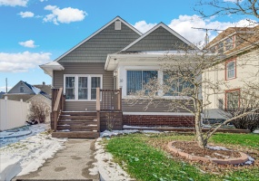 10 Michigan Street, La Crosse, Indiana, 2 Bedrooms Bedrooms, 8 Rooms Rooms,1 BathroomBathrooms,Residential,For Sale,Michigan,NRA831956