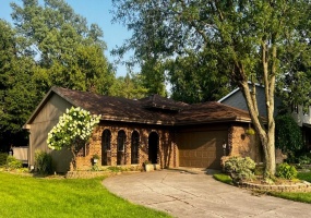 2129 Normandy Road, Schererville, Indiana, 3 Bedrooms Bedrooms, 8 Rooms Rooms,3 BathroomsBathrooms,Residential,For Sale,Normandy,NRA825842