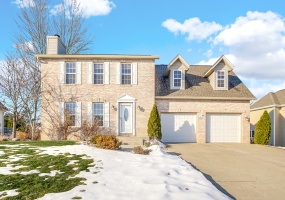 253 Moncrief Drive, Valparaiso, Indiana, 4 Bedrooms Bedrooms, 10 Rooms Rooms,4 BathroomsBathrooms,Residential,For Sale,Moncrief,NRA831963