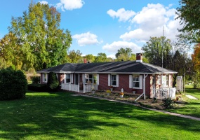 660 700, Hobart, Indiana, 4 Bedrooms Bedrooms, 8 Rooms Rooms,3 BathroomsBathrooms,Residential,For Sale,700,NRA832161