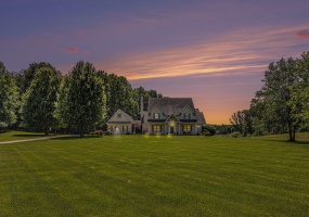 8196 Walnut Ridge, New Carlisle, Indiana, 5 Bedrooms Bedrooms, 13 Rooms Rooms,5 BathroomsBathrooms,Residential,For Sale,Walnut,NRA832203