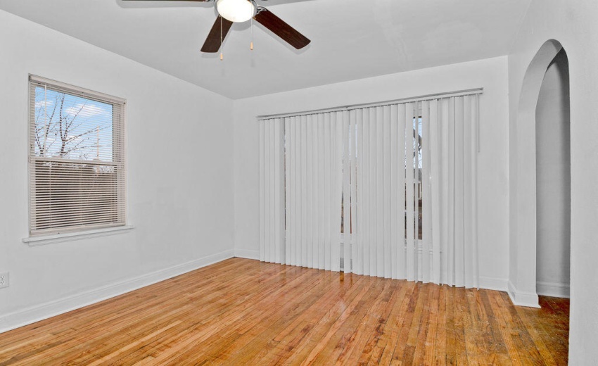 C2B82974-F821-4F73-A818-7EBA93D20667