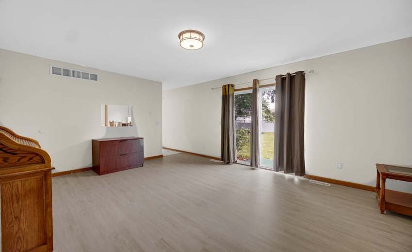 0D2275C4-BDB6-4248-A577-924E719B7390