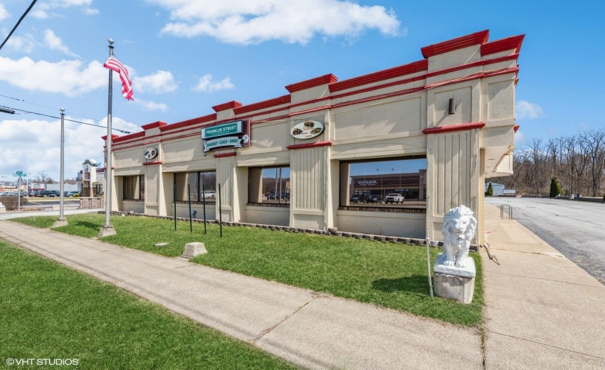 03_3940FranklinSt_2007_Large