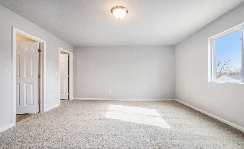 8-TBR028-i1880-Primary BR