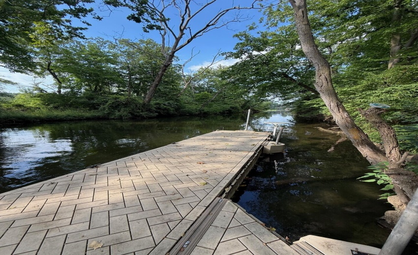 Floating Dock