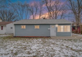 436 47th Place, Gary, Indiana, 3 Bedrooms Bedrooms, 5 Rooms Rooms,1 BathroomBathrooms,Residential,For Sale,47th,NRA832398