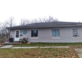 1231 3rd Street, Hobart, Indiana, 3 Bedrooms Bedrooms, 7 Rooms Rooms,2 BathroomsBathrooms,Residential Income,For Sale,3rd,NRA831170