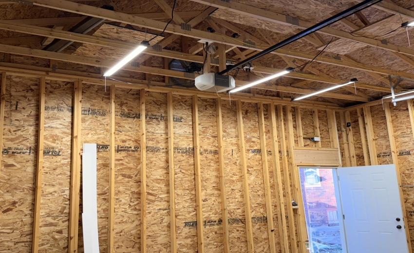 There's an exhaust fan in there.