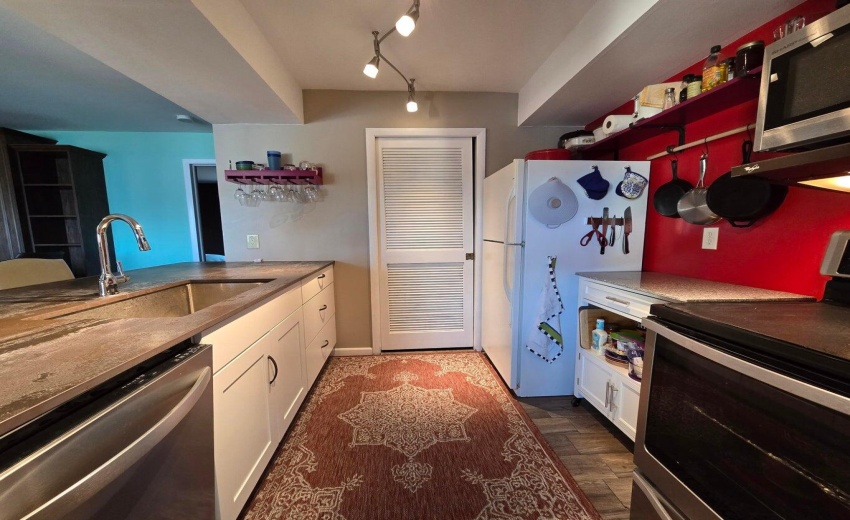 20250912121150930288000000-o