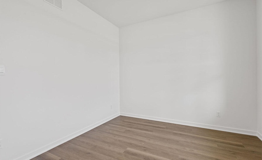 7540W103rdWebsiteGatesStJohn-11