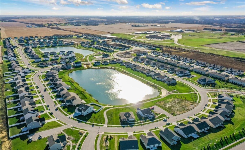 Community Ponds and Walking Paths