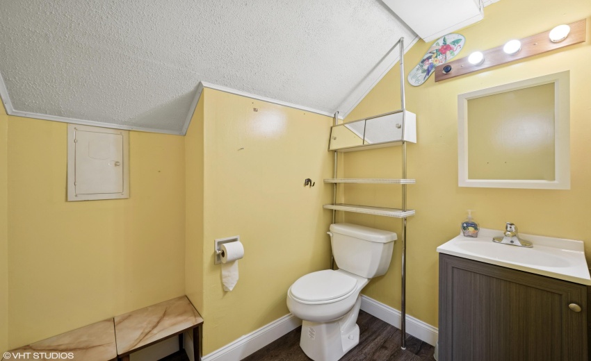 16_805HenrySt_2022_HiRes