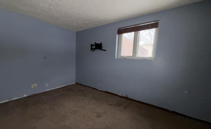 basement room 2 pic 2