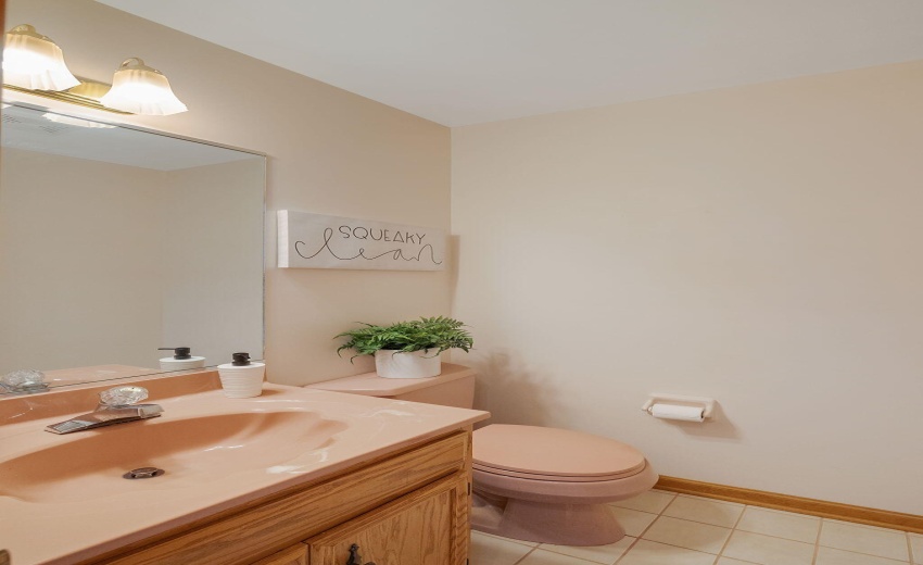 Powder room on main floor