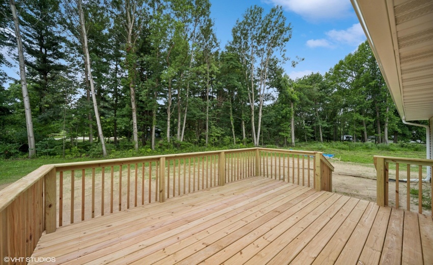 23_9102WValleyCt_2027_MRED_2000x1333